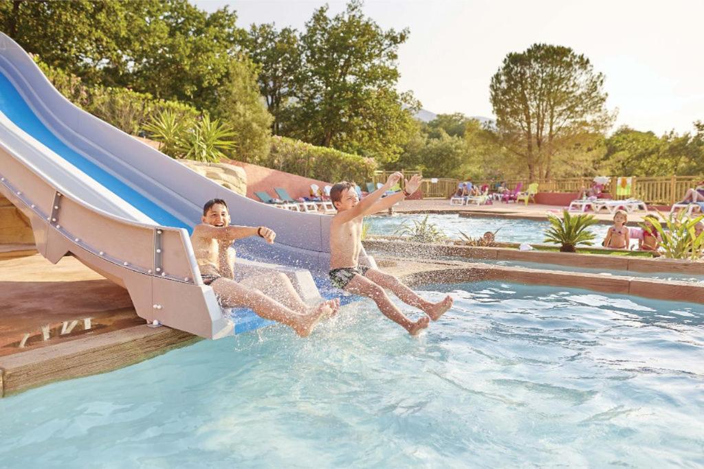 Camping Laroque Des Alberes Kamer foto